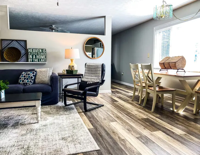 Unit B living and dining area